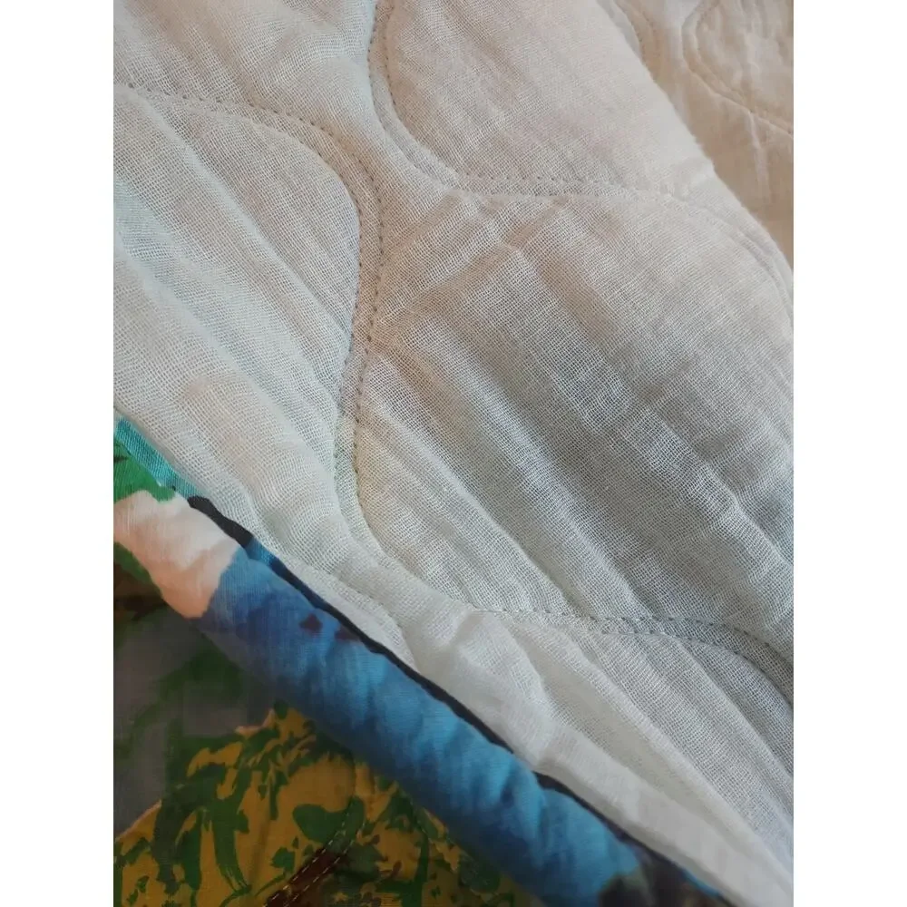 Vintage Bedspread Twin - Single floor length Boho Retro floral cotton and edged
